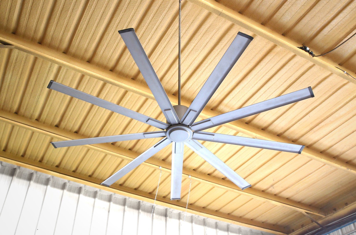 Top 10 Industries Benefiting from HVLS Fans: Applications and Use Cases