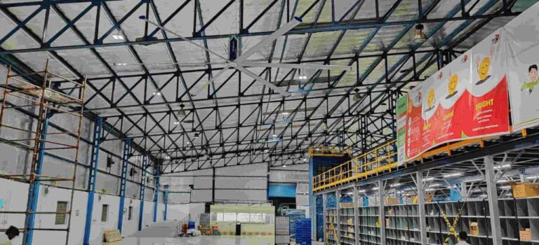 How HVLS Fans Improve Air Circulation In Large Warehouses